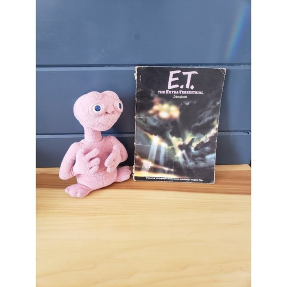 Vintage 80s ET Plush and Paperback Storybook